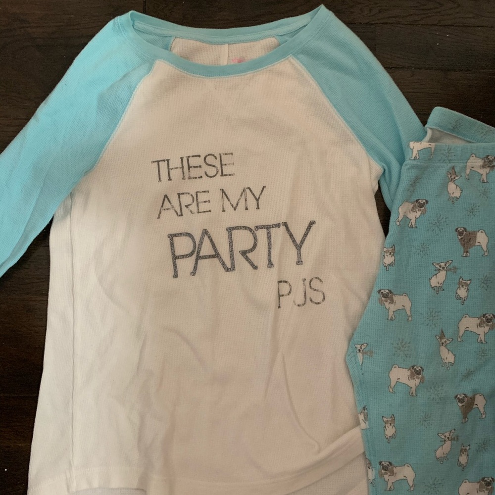 Pajama set - Picture 3 of 4